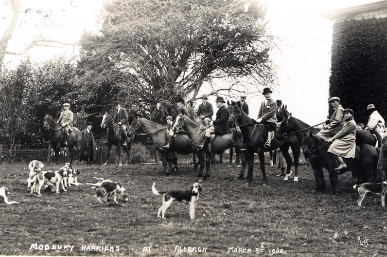 1930  Modbury Harriers taken at Alleron
