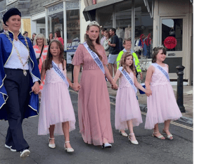 Kingsbridge Fair Week search for this year's royalty