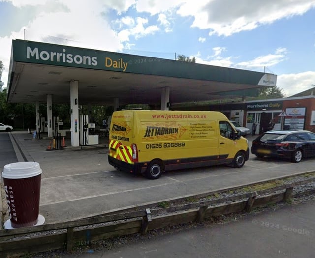 Totnes garage wants booze sales conditions scrapped