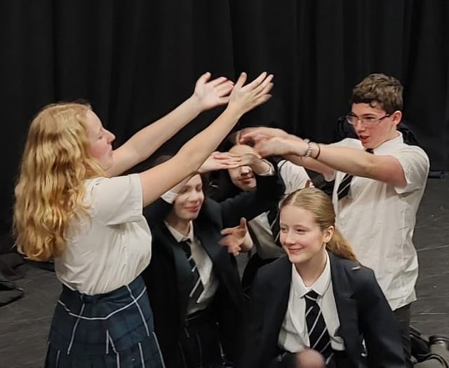 Ivybridge students explore performing arts with Box House Theatre