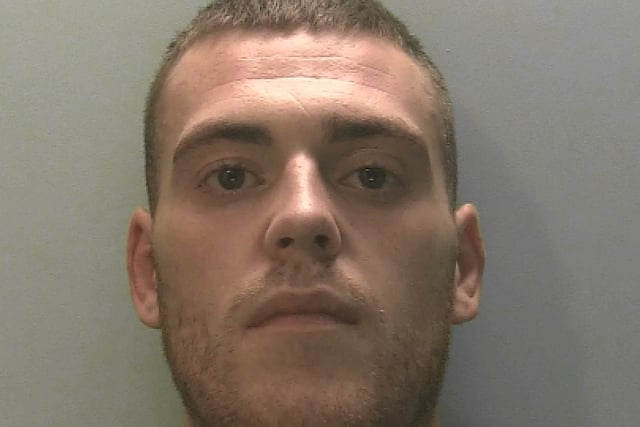 Buckfastleigh man jailed for possessing knife and criminal damage