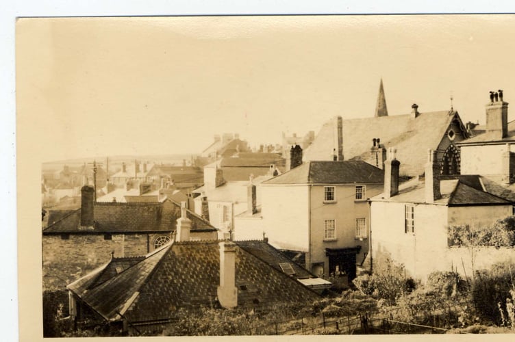 View of Kingsbridge from above Duncombe Street, showing St Edmunds Church Hall and Cottage hospital