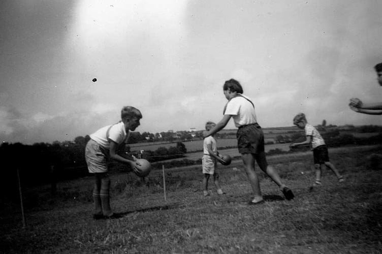 Thurlestone All Saints C/E Primary School
School Sports Day with Alan Batchelor