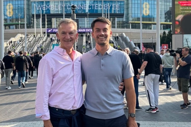 Steve Roomes with his son Steve Roomes are cycling from London to Paris for Dame Hannahs.