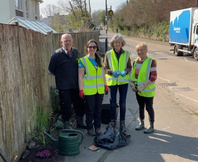 South Hams District Council joins Great British Spring Clean