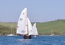 Y17 victorious in sailing club series opener